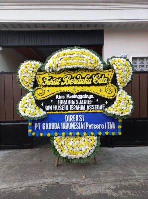 Papan Bunga Duka di Sambit